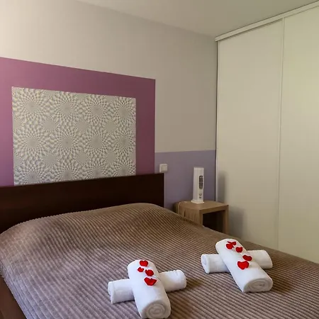 225 Apartmán