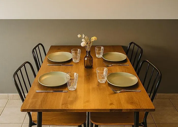 Neu 2026 F2 Für 4 Bis 5 Personen Komplett Ausgestattet In Wohnanlage Mit *